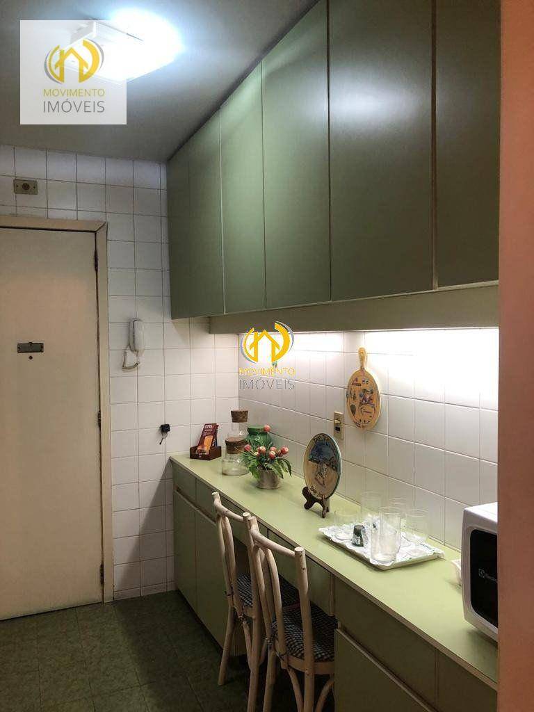 Apartamento à venda com 3 quartos, 205m² - Foto 12