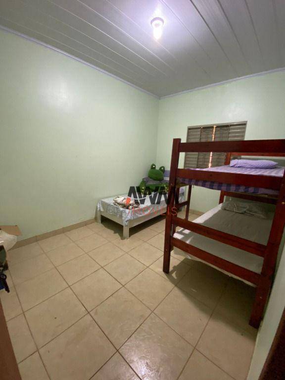 Chácara à venda com 3 quartos, 300m² - Foto 16