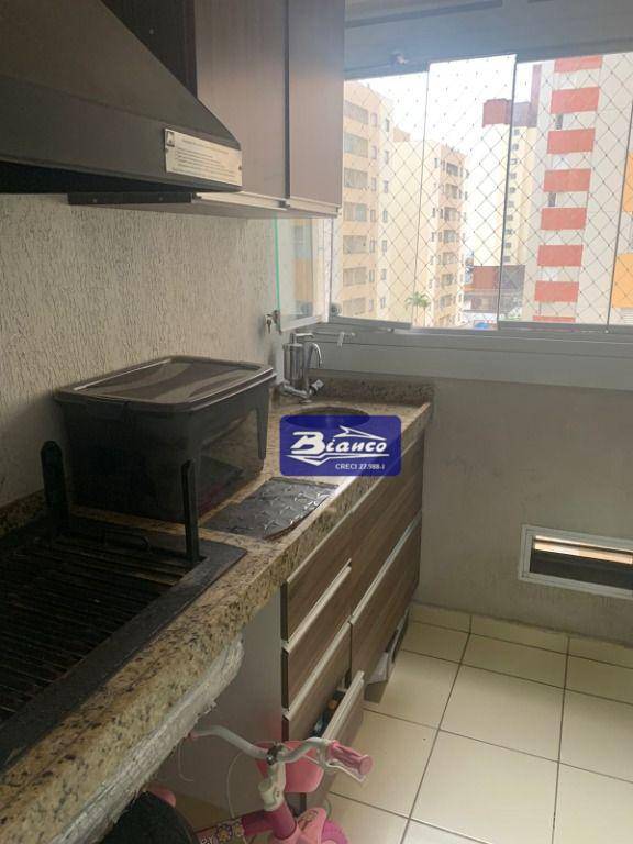 Apartamento à venda com 2 quartos, 59m² - Foto 2