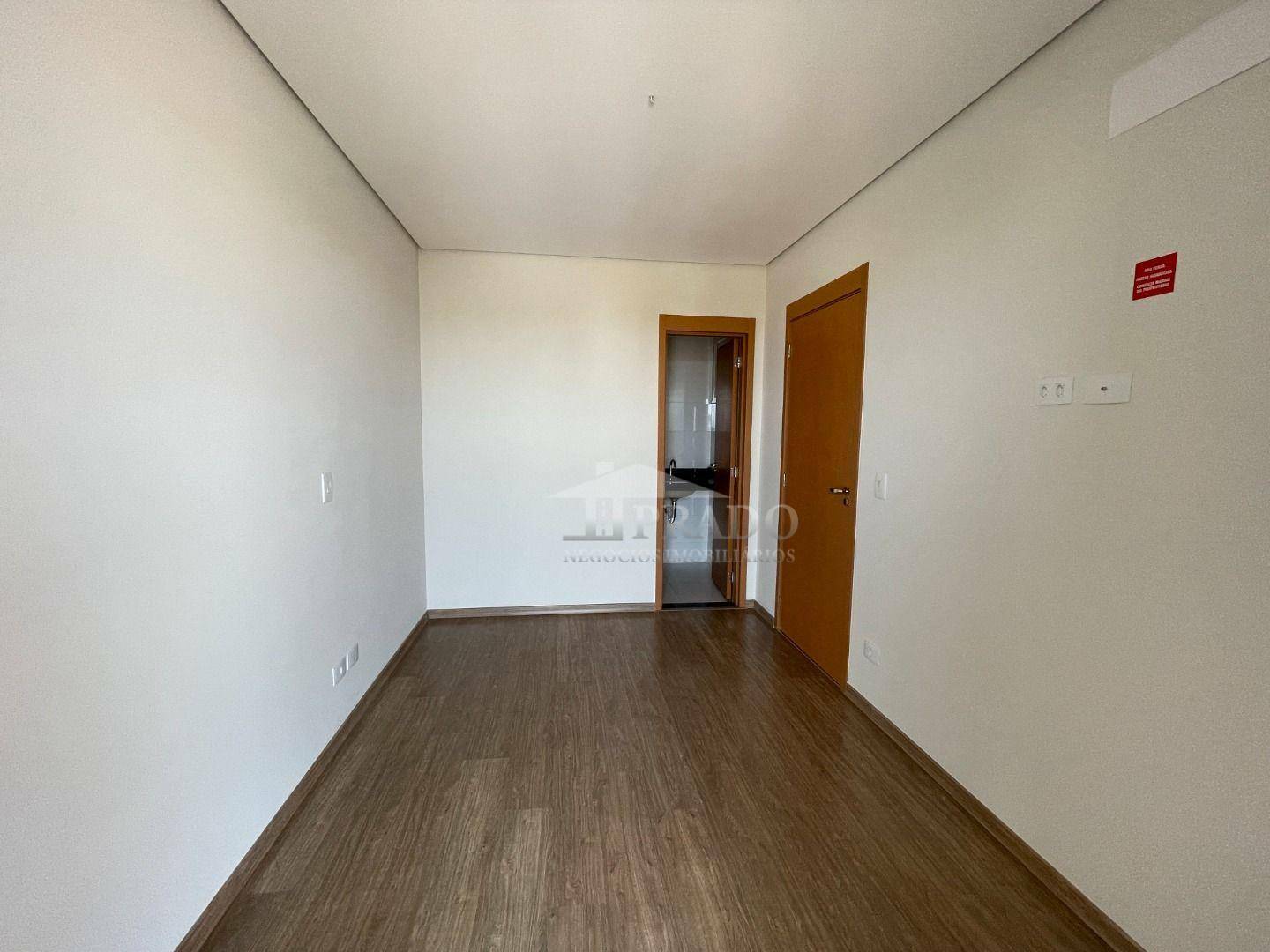 Apartamento à venda com 2 quartos, 63m² - Foto 19