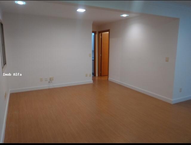 Apartamento para alugar com 2 quartos, 90m² - Foto 12