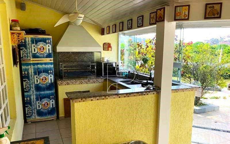 Casa de Condomínio à venda e aluguel com 3 quartos, 300m² - Foto 15