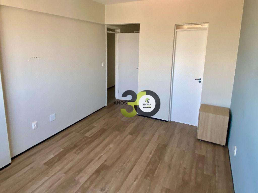 Apartamento à venda com 3 quartos, 119m² - Foto 7