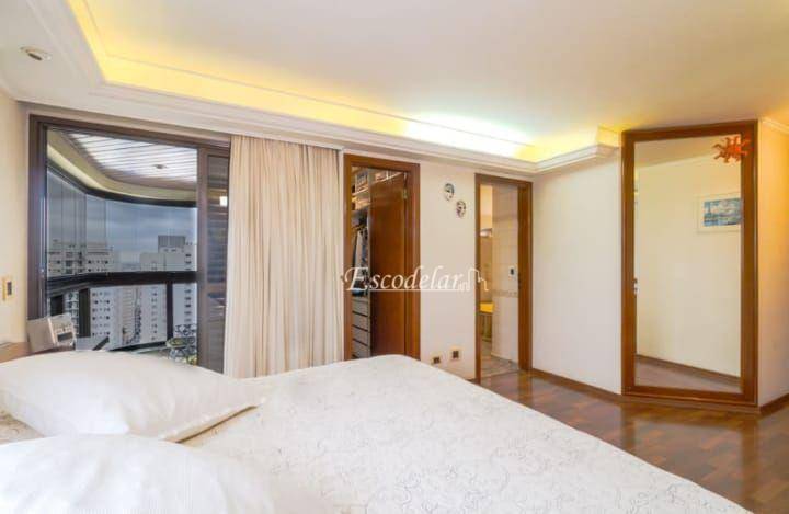 Apartamento à venda com 4 quartos, 253m² - Foto 22