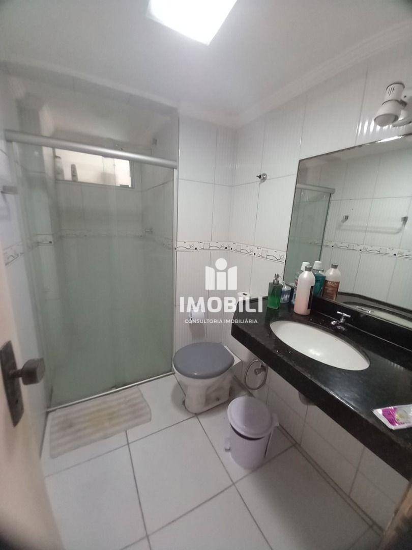 Apartamento à venda com 3 quartos, 99m² - Foto 19