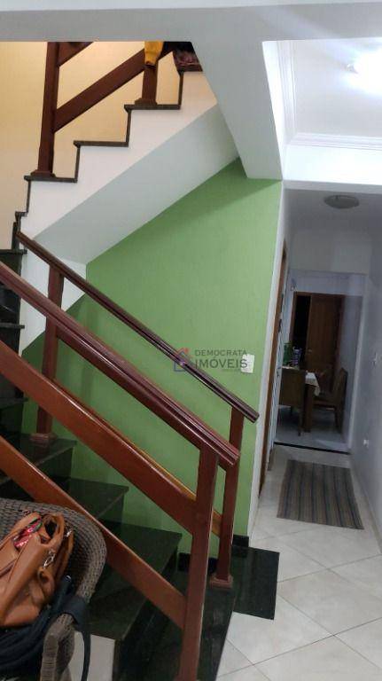 Sobrado à venda com 3 quartos, 114m² - Foto 11