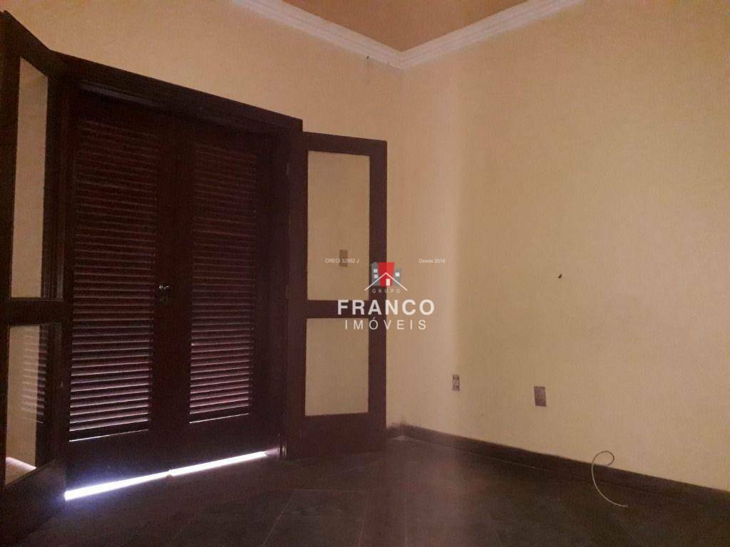 Casa de Condomínio à venda com 5 quartos, 909m² - Foto 42