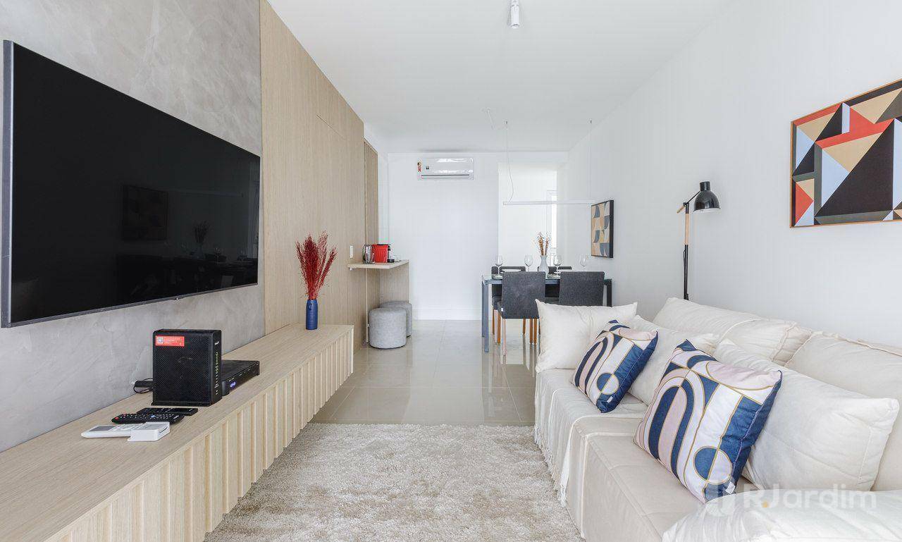 Apartamento para alugar com 2 quartos, 85m² - Foto 4