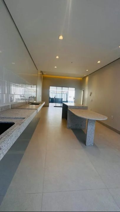 Casa à venda com 3 quartos, 200m² - Foto 15