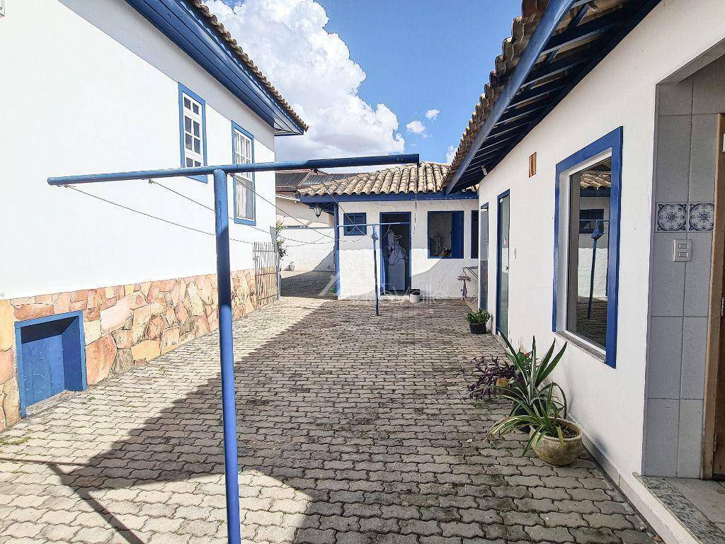 Casa de Condomínio à venda e aluguel com 4 quartos, 408m² - Foto 30