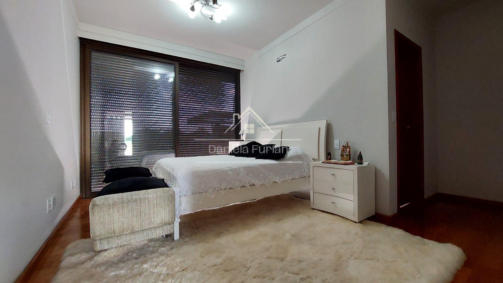 Casa de Condomínio à venda com 4 quartos, 550m² - Foto 28