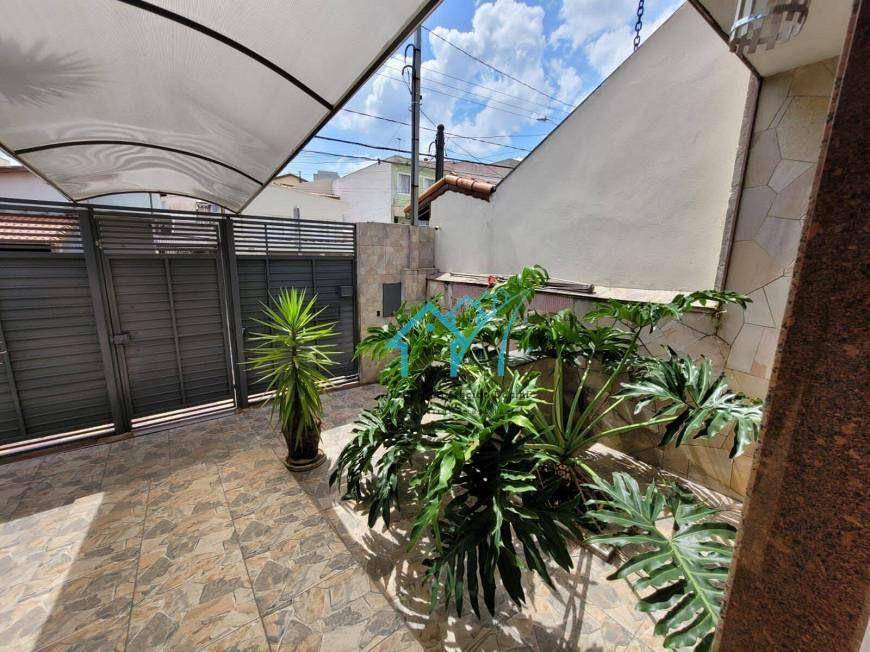 Casa à venda e aluguel com 8 quartos, 415M2 - Foto 2