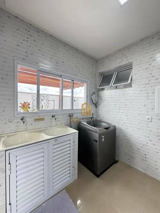 Casa de Condomínio à venda com 3 quartos, 204m² - Foto 14