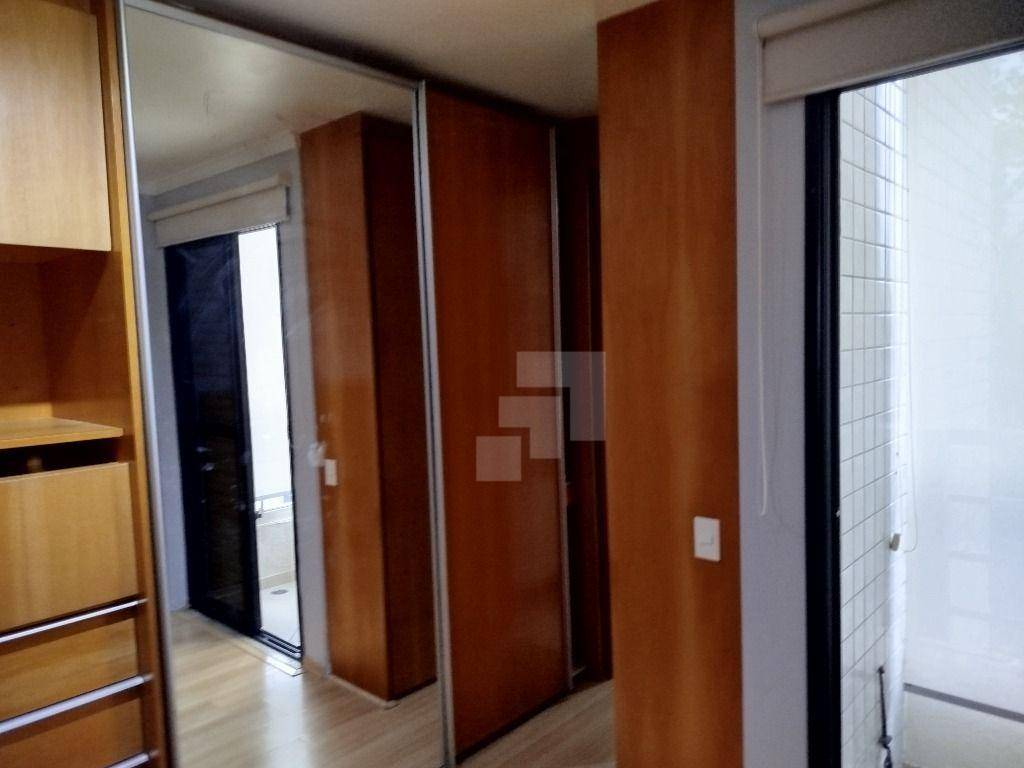 Apartamento para alugar com 4 quartos, 118m² - Foto 7