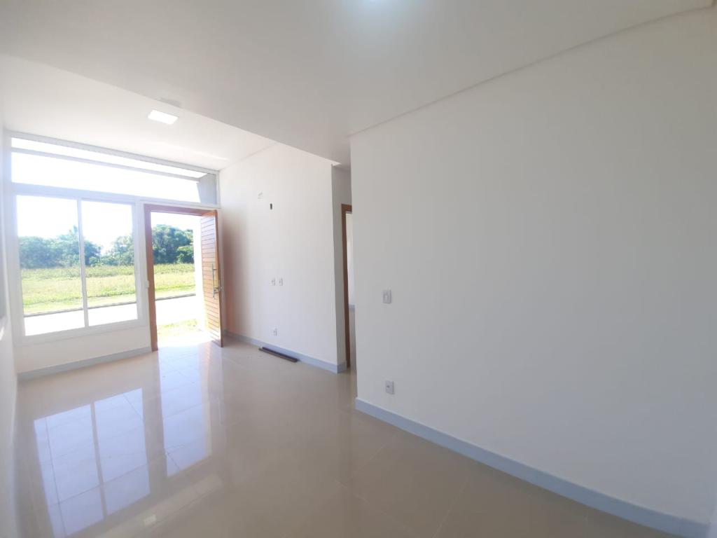 Casa à venda com 3 quartos, 91m² - Foto 9