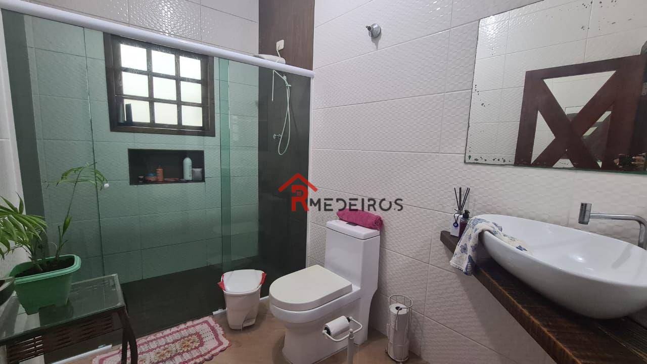 Casa à venda com 2 quartos, 190m² - Foto 22