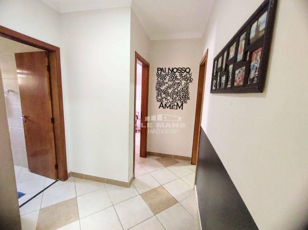 Casa à venda com 2 quartos, 125m² - Foto 17