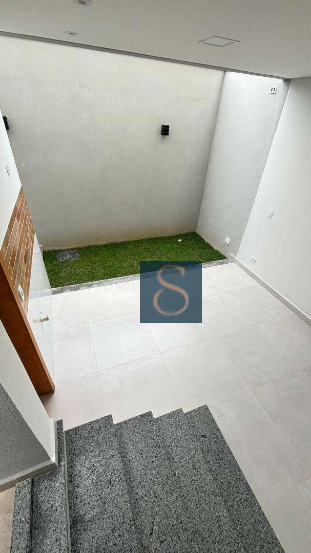 Casa à venda com 3 quartos, 126m² - Foto 7