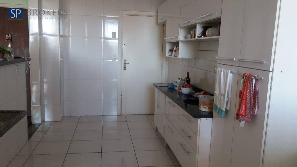 Apartamento à venda com 2 quartos, 100m² - Foto 5