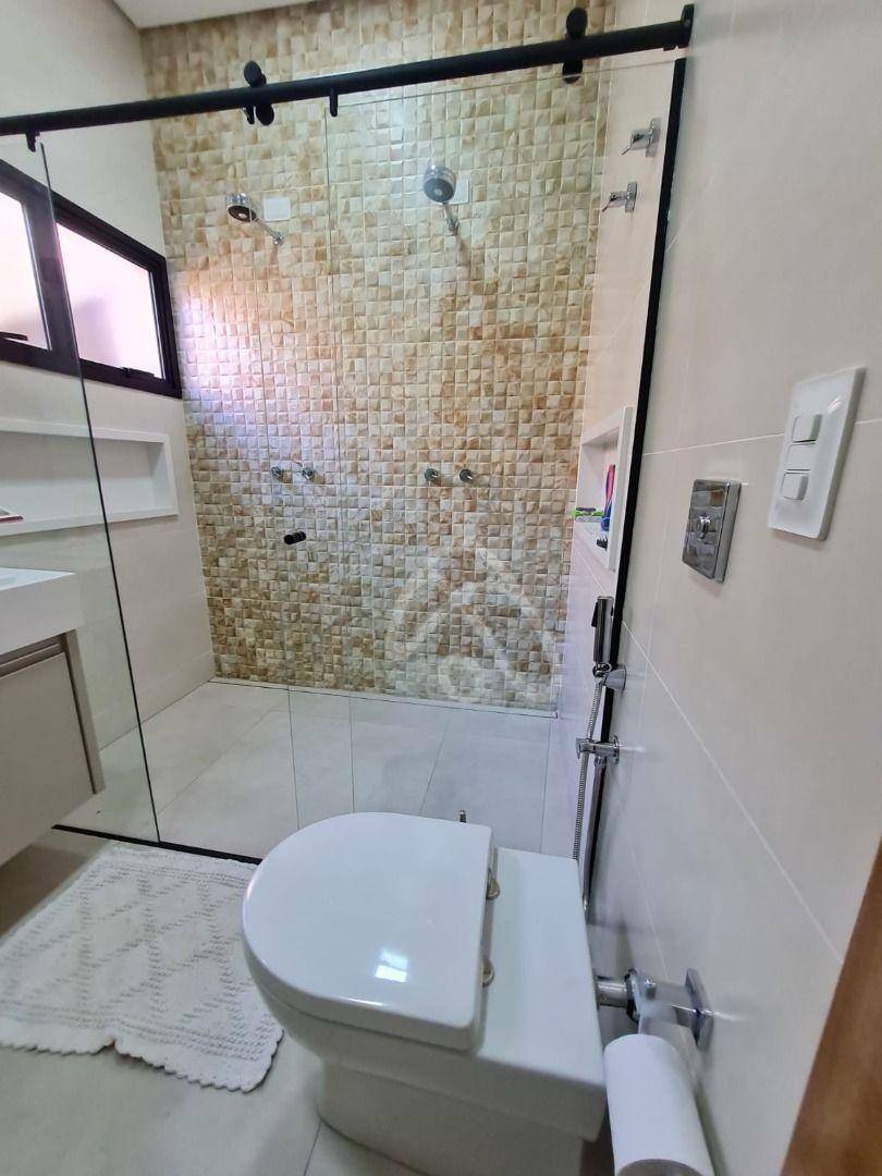 Sobrado à venda com 3 quartos, 225m² - Foto 14