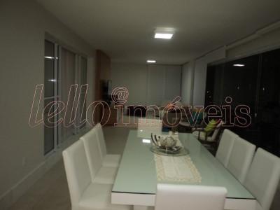 Apartamento à venda com 3 quartos, 210m² - Foto 5