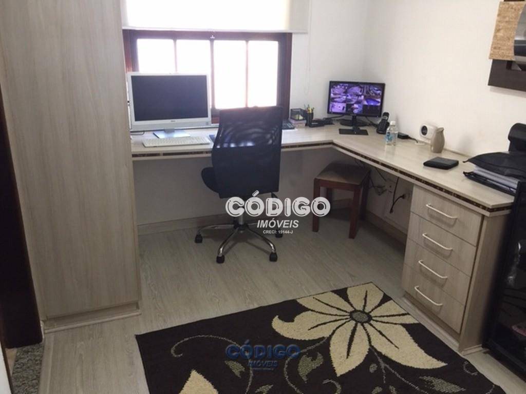 Sobrado à venda com 4 quartos, 283m² - Foto 18