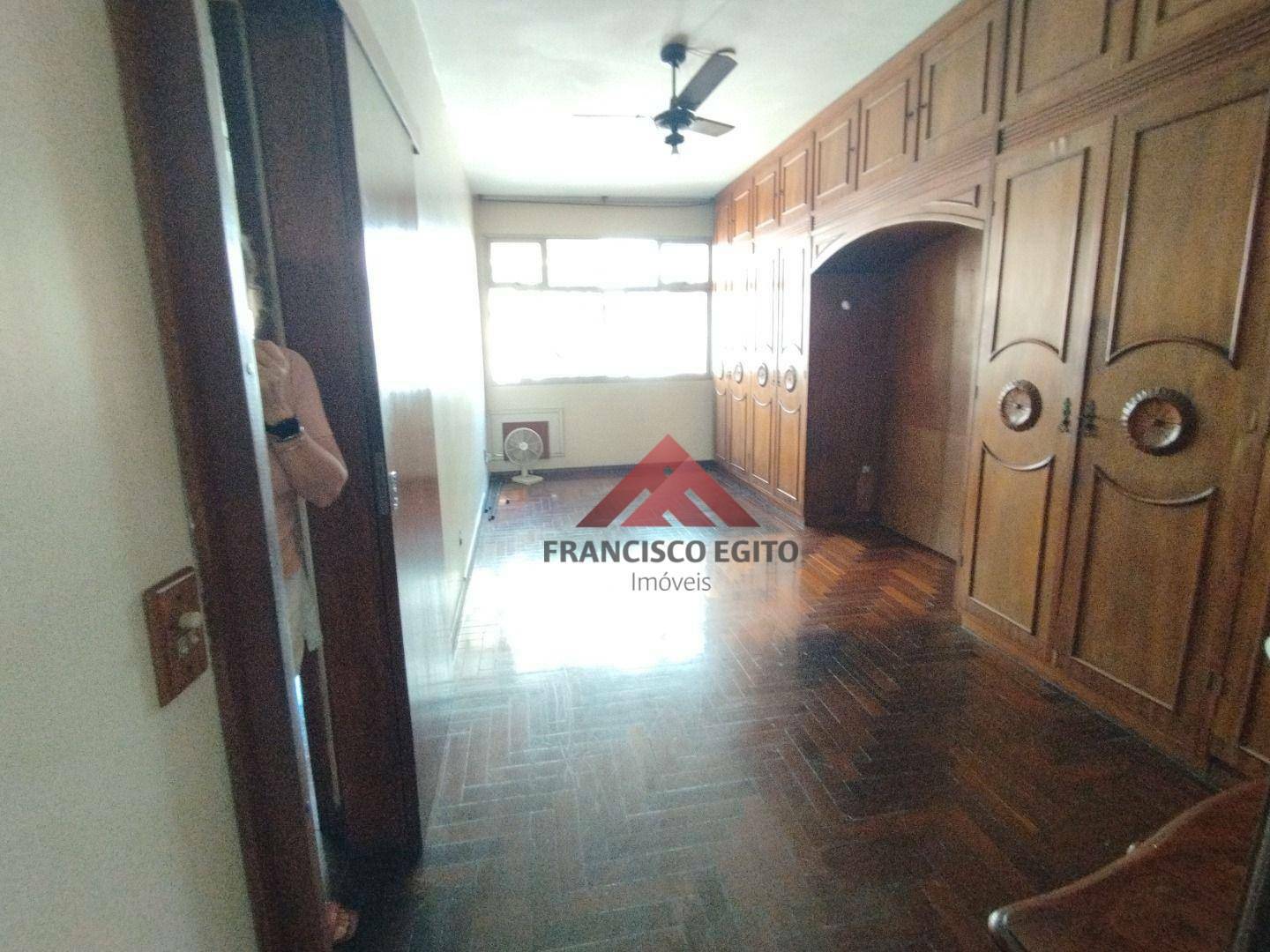 Apartamento à venda com 3 quartos, 204m² - Foto 8