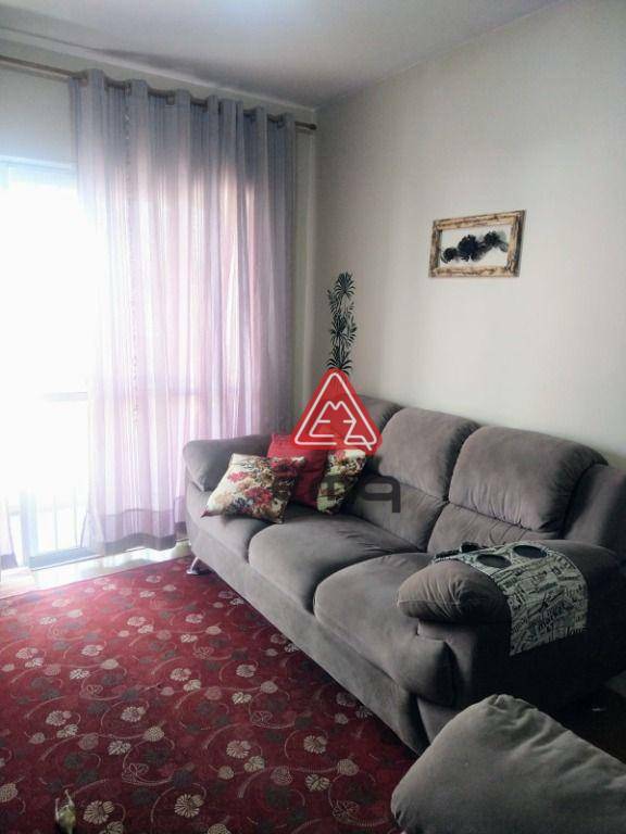 Apartamento à venda com 3 quartos, 70m² - Foto 2