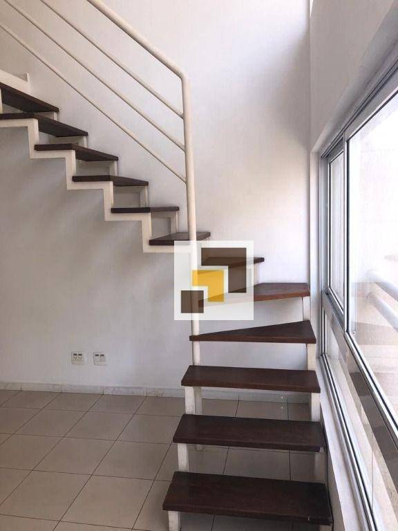 Apartamento à venda com 1 quarto, 38m² - Foto 7