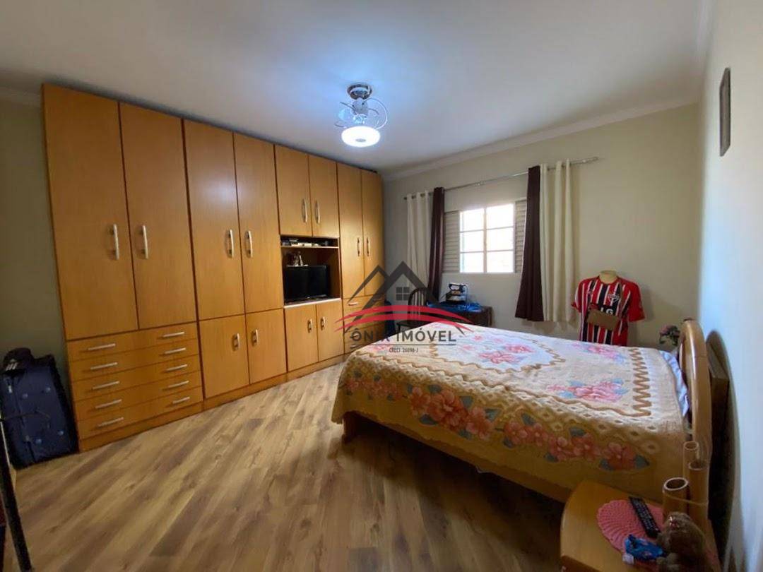 Casa de Condomínio à venda com 3 quartos, 200m² - Foto 11