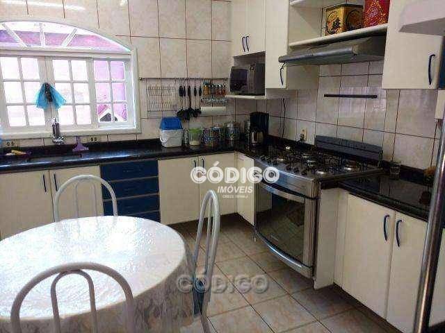 Casa à venda com 5 quartos, 200m² - Foto 5