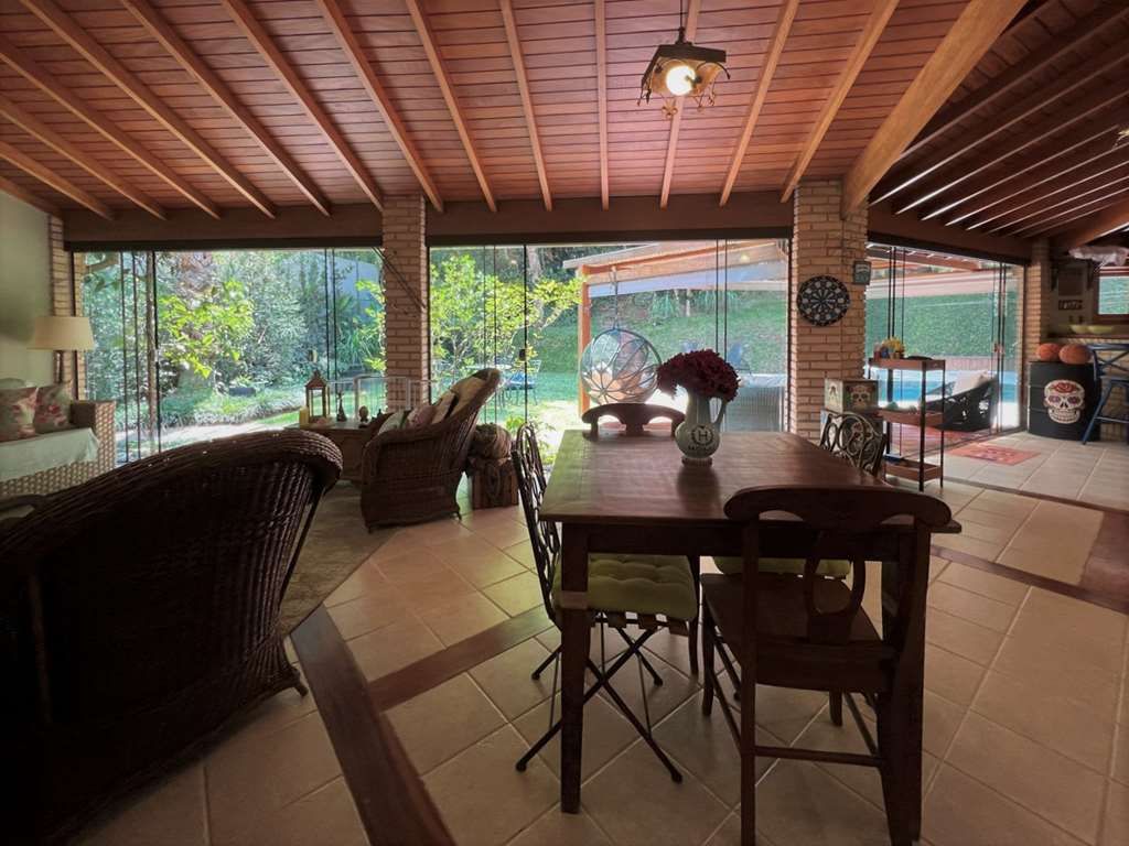 Casa de Condomínio à venda com 4 quartos, 443m² - Foto 11