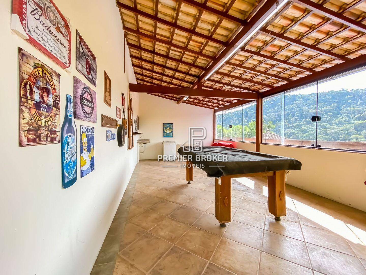 Casa de Condomínio à venda com 3 quartos, 300m² - Foto 32