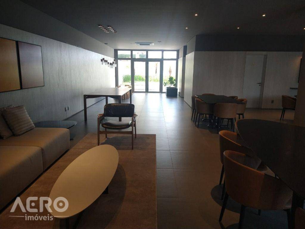 Apartamento para alugar com 2 quartos, 86m² - Foto 20