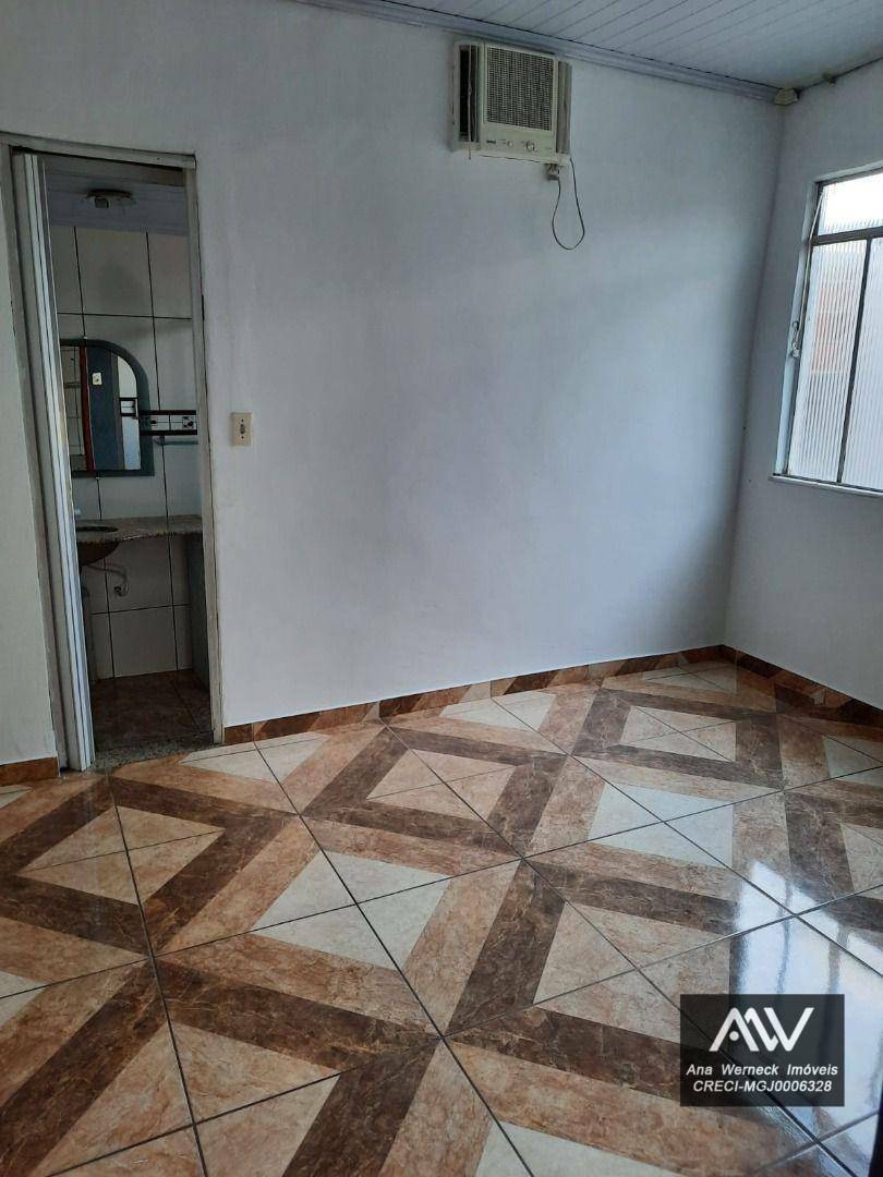 Casa à venda com 2 quartos, 80m² - Foto 5