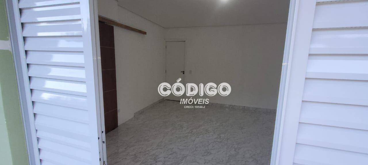 Sobrado para alugar com 3 quartos, 100m² - Foto 5