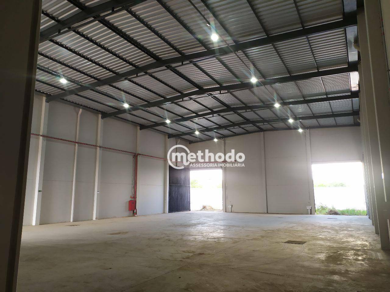 Depósito-Galpão-Armazém à venda, 850m² - Foto 4