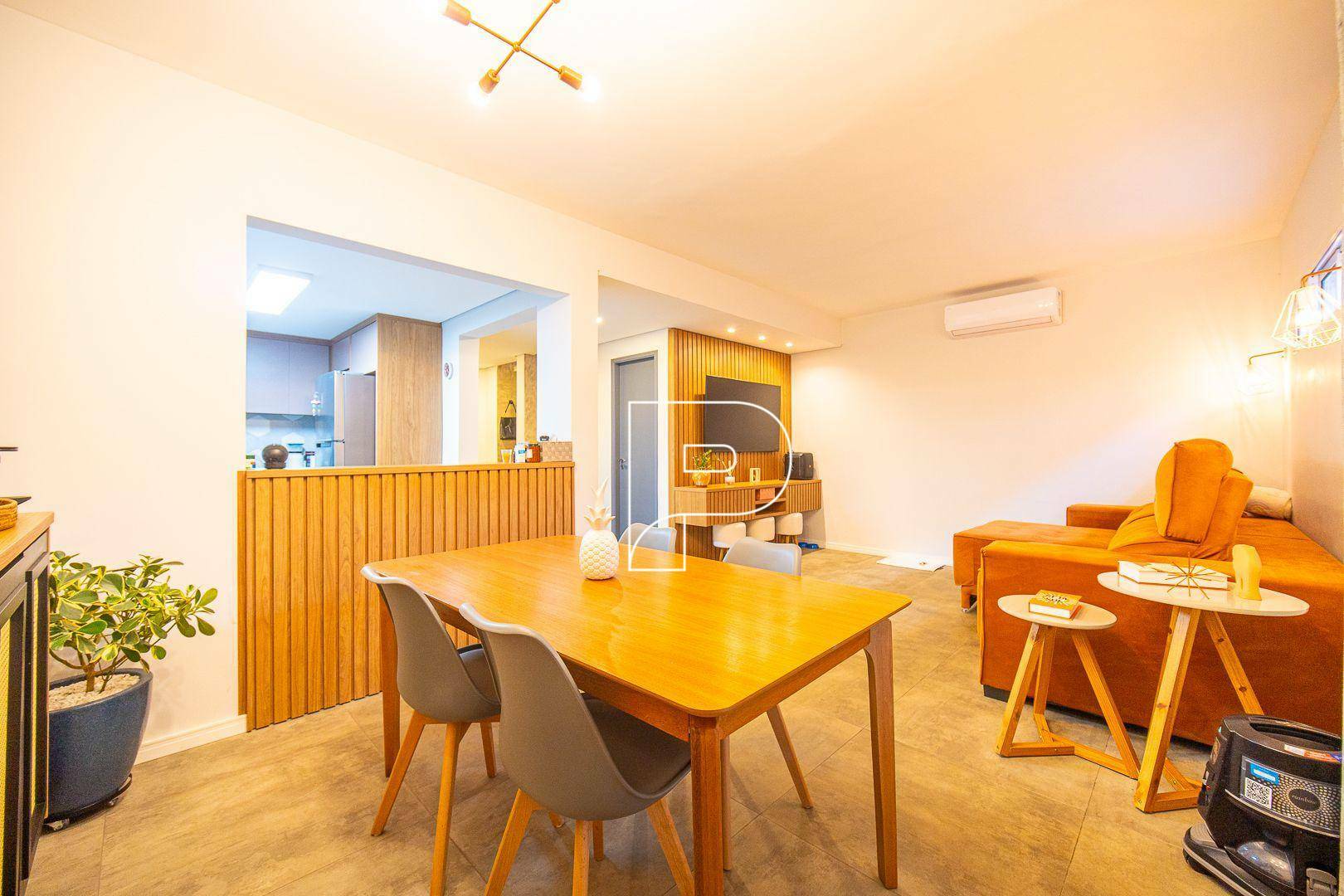 Casa de Condomínio à venda com 4 quartos, 174m² - Foto 2