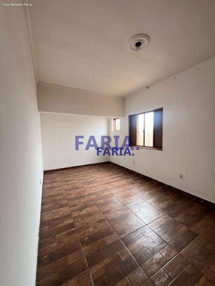 Casa à venda com 3 quartos, 150M2 - Foto 7