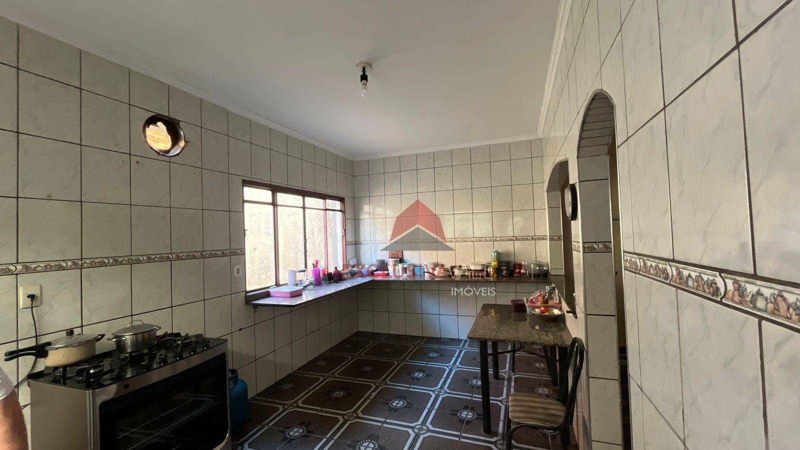 Casa, 2 quartos, 250 m² - Foto 18