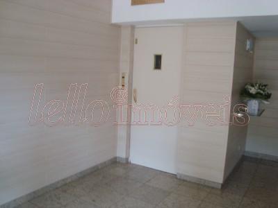 Apartamento à venda com 3 quartos, 247m² - Foto 11