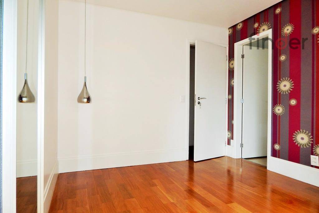 Apartamento à venda com 3 quartos, 166m² - Foto 21