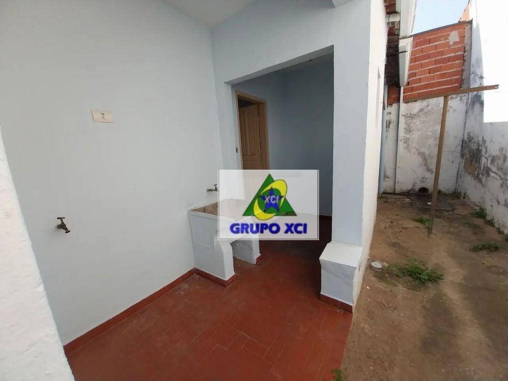 Casa à venda com 3 quartos, 155m² - Foto 17