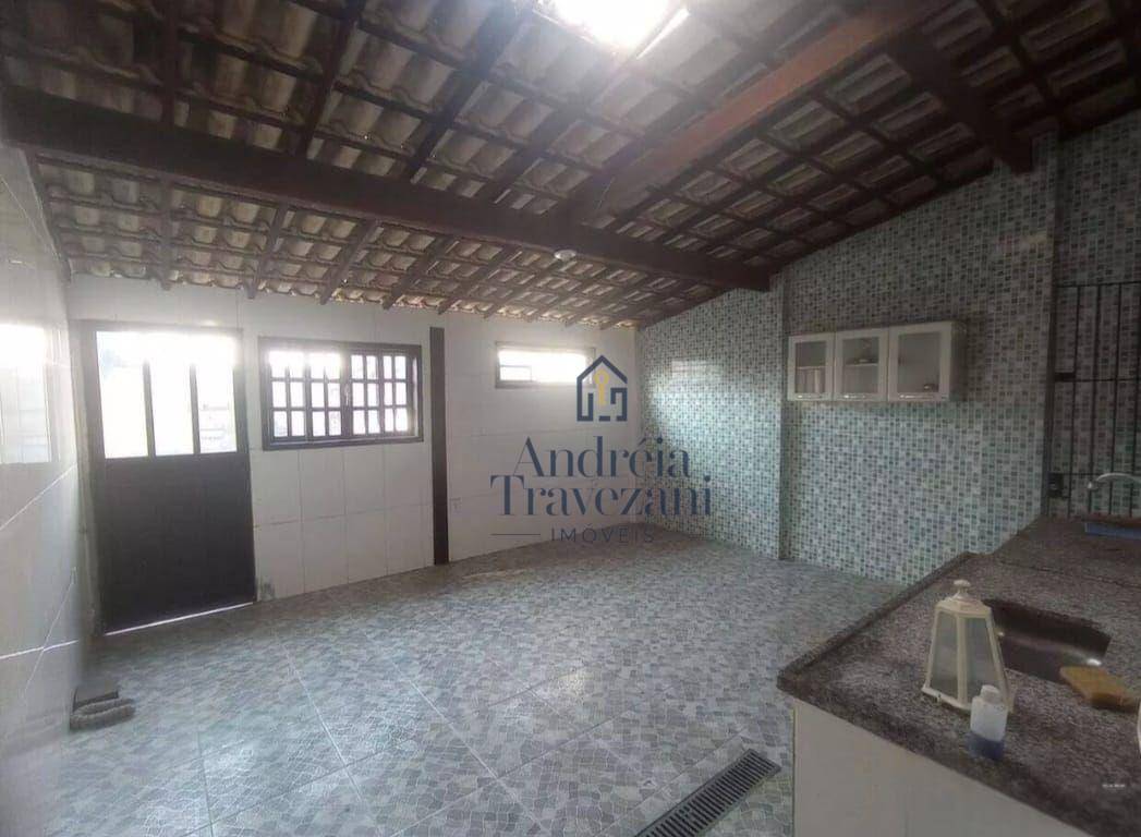 Casa à venda com 3 quartos, 130m² - Foto 9