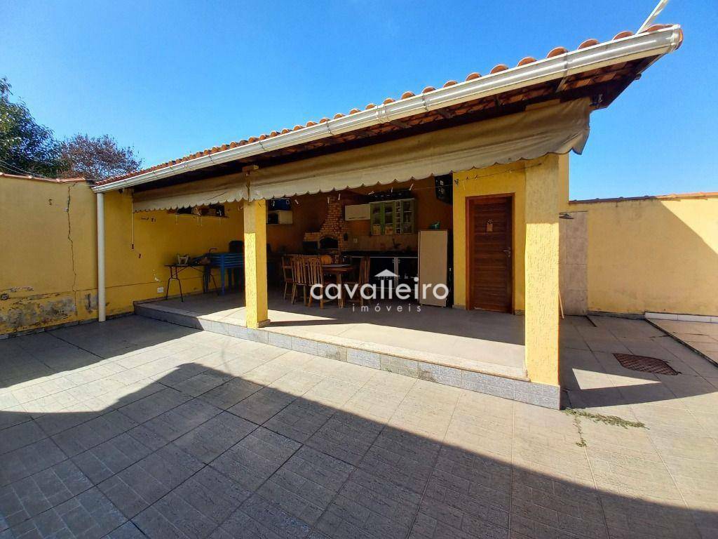 Casa à venda com 3 quartos, 200m² - Foto 13