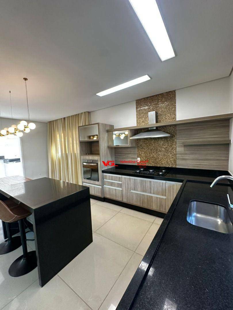 Sobrado à venda e aluguel com 4 quartos, 345m² - Foto 5