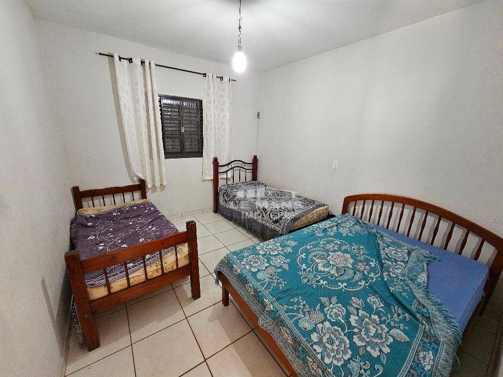 Chácara à venda com 4 quartos, 350m² - Foto 31