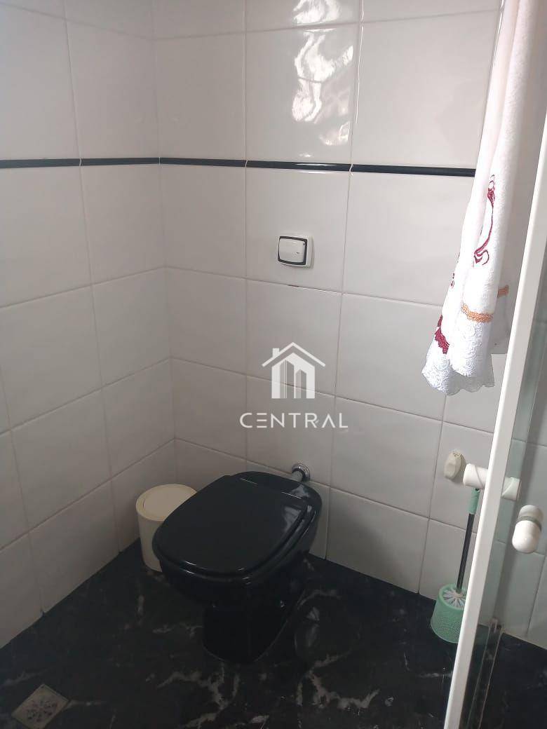 Sobrado à venda com 3 quartos, 250m² - Foto 13