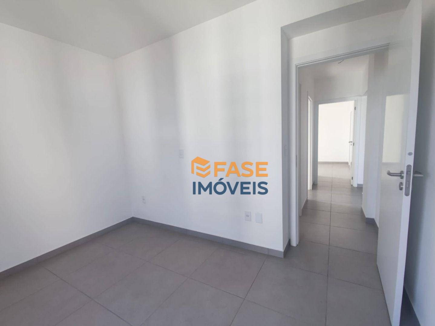 Apartamento à venda com 2 quartos, 72m² - Foto 16