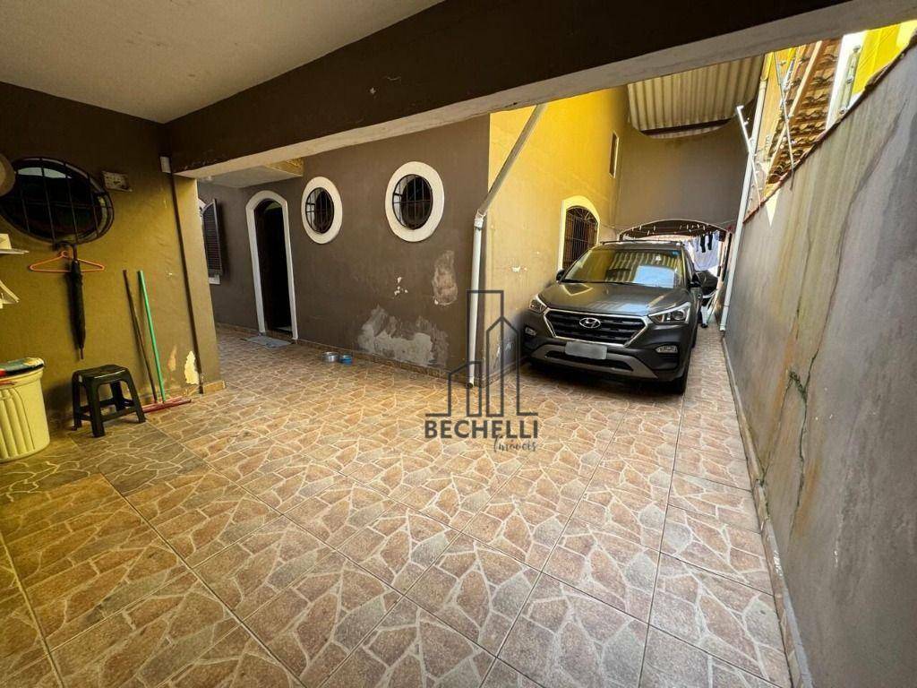 Casa à venda com 4 quartos, 166m² - Foto 14